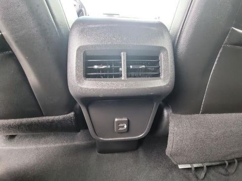 Used 2022 Chevrolet Equinox RS FWD image 22