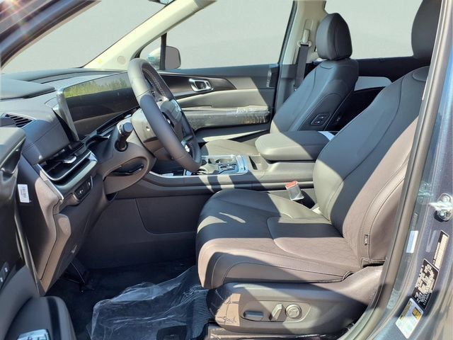 New 2027 Kia Carnival SX w/ Dark Edition Package FWD image 15