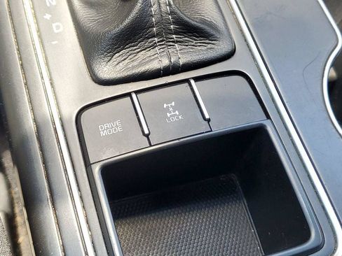 Used 2016 Kia Sorento AWD image 17