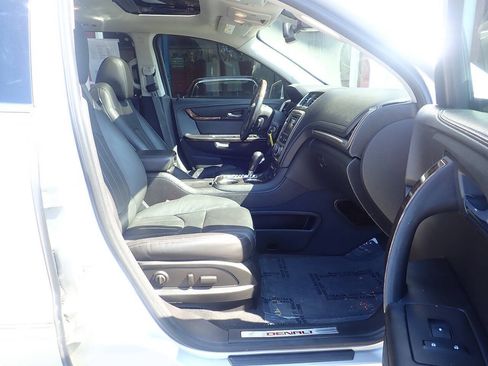 Used 2014 GMC Acadia Denali AWD/4WD image 24