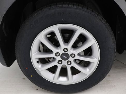 Used 2010 Ford Edge SEL image 9