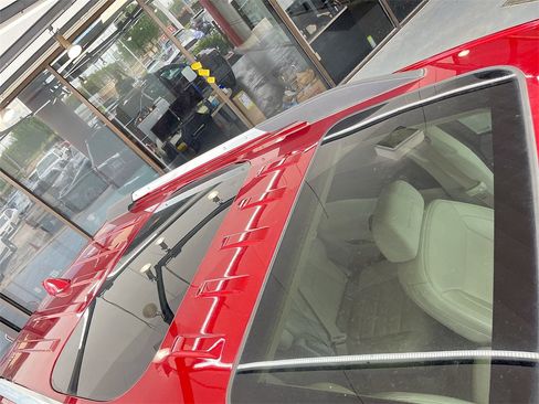 Used 2021 GMC Acadia Denali w/ Denali Technology Package image 36