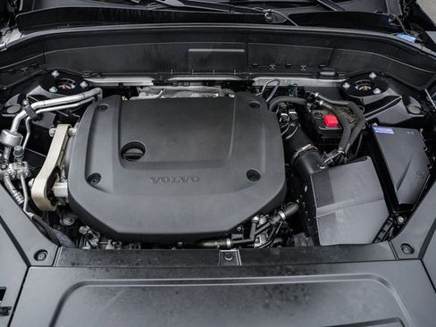 Used 2024 Volvo XC90 B6 Plus image 20