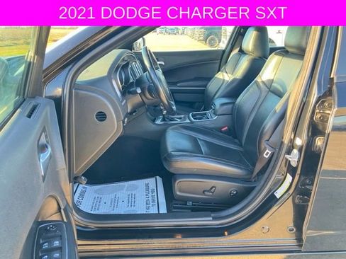 Used 2021 Dodge Charger SXT w/ Leather Interior Group image 21