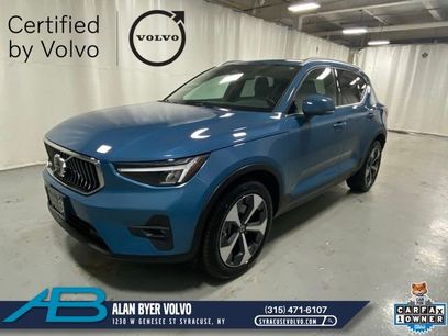 Certified 2025 Volvo XC40 B5 Plus