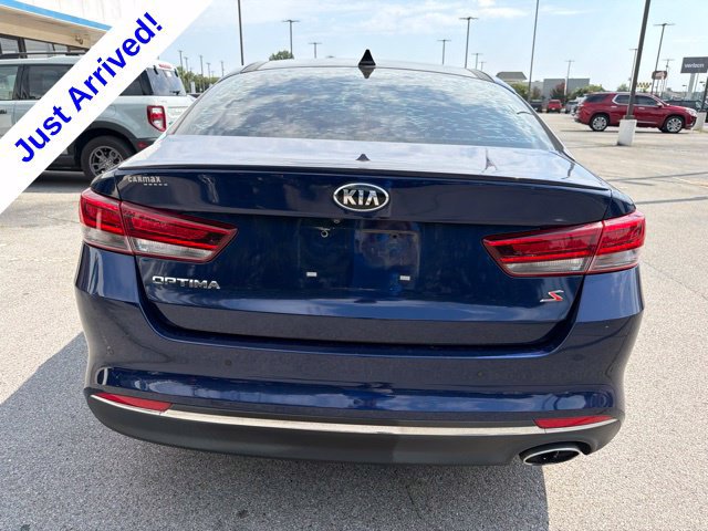 Used 2018 Kia Optima S w/ Panoramic Sunroof Package FWD image 4