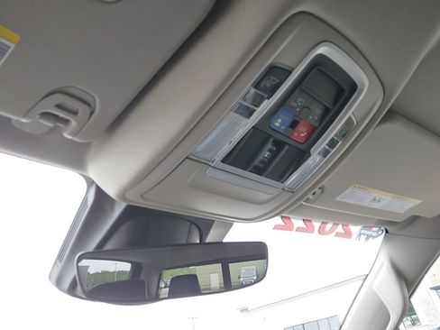 Used 2022 RAM 1500 Laramie image 25