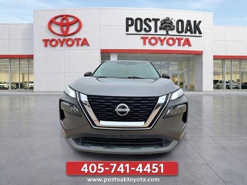 Used 2023 Nissan Rogue S AWD/4WD image 3