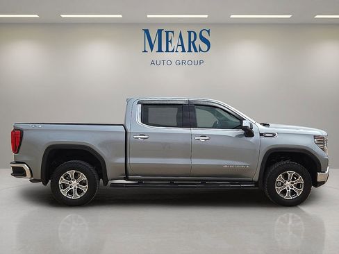 Used 2024 GMC Sierra 1500 SLT image 6
