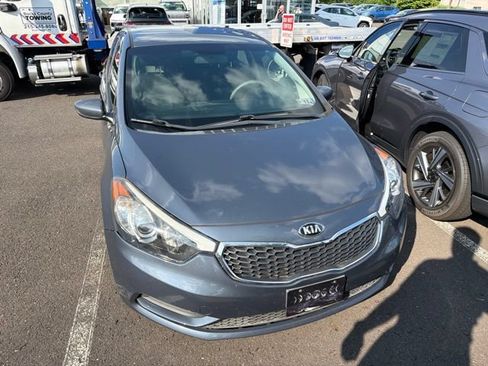 Used 2016 Kia Forte LX FWD image 17