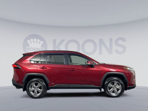 Used 2024 Toyota RAV4 XLE image 8