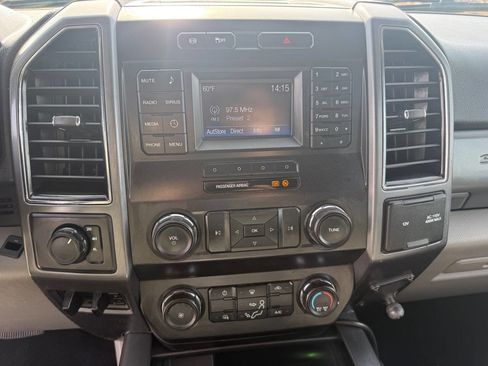 Used 2019 Ford F250 XLT w/ XLT Value Package image 22