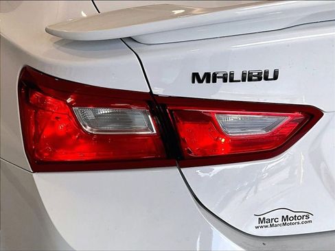 Used 2025 Chevrolet Malibu RS image 25