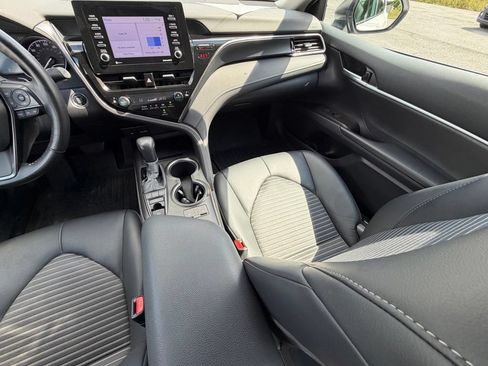 Used 2023 Toyota Camry SE w/ Cold Weather Package AWD/4WD image 12