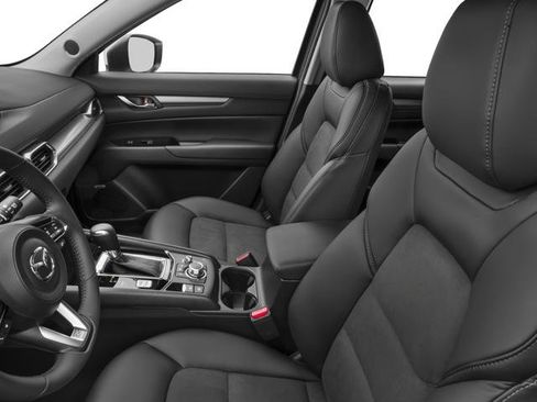 Used 2018 MAZDA CX-5 Touring w/ Preferred Equipment Package FWD image 6