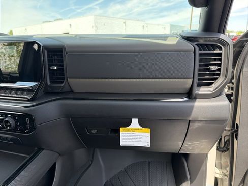 New 2026 Chevrolet Silverado 2500 ZR2 w/ LPO, Dark Essentials Package AWD/4WD image 34