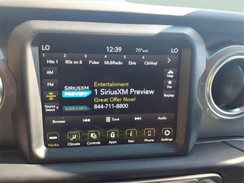 Used 2023 Jeep Wrangler Sahara image 18