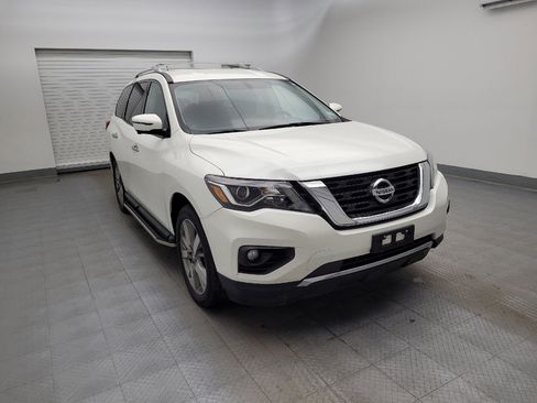 Used 2017 Nissan Pathfinder SL w/ SL Tech Package image 13