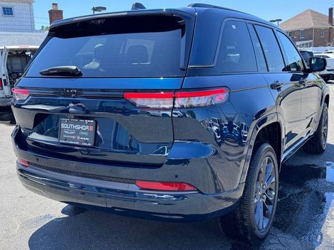 New 2026 Jeep Grand Cherokee Limited AWD/4WD image 7