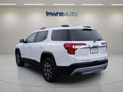 Used 2023 GMC Acadia SLE w/ Driver Convenience Package AWD/4WD image 3