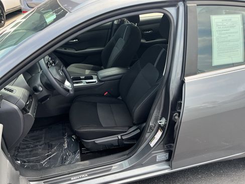 Used 2021 Nissan Sentra SV FWD image 26