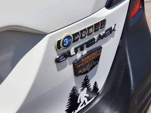 Used 2022 Subaru Outback Wilderness AWD/4WD image 11