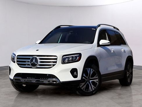 New 2026 Mercedes-Benz GLB 250 4MATIC image 1