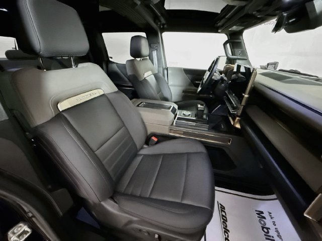 Used 2024 GMC Hummer EV 3X w/ Extreme Off-Road Package AWD/4WD image 28