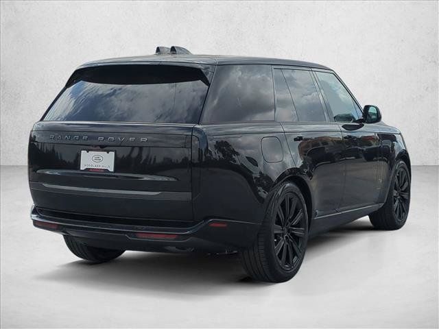 New 2026 Land Rover Range Rover SE AWD/4WD image 2