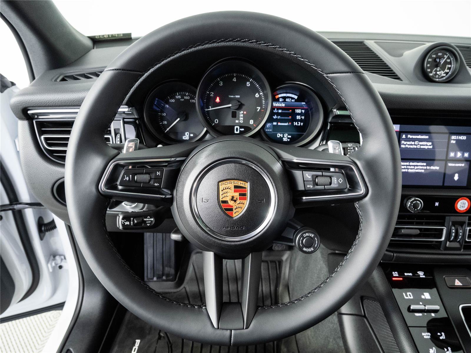 New 2026 Porsche Macan Turbo AWD/4WD image 9