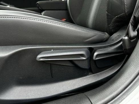 Used 2023 Honda Civic Sport image 28
