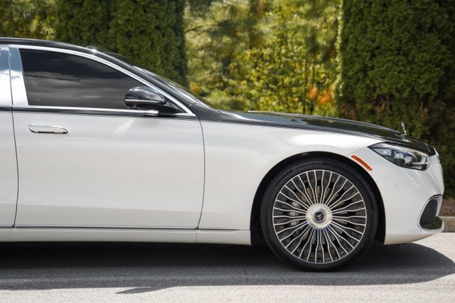 Used 2021 Mercedes-Benz Maybach S 580 4MATIC image 10
