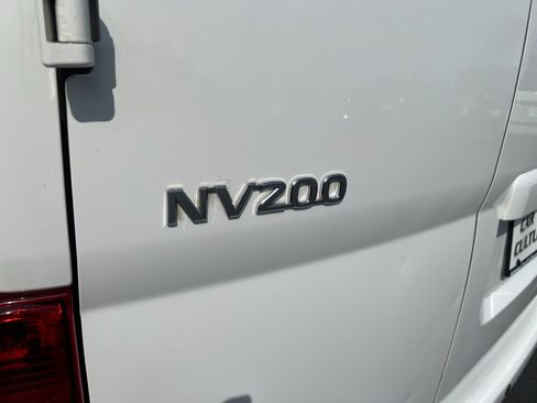 Used 2020 Nissan NV200 SV w/ Sliding Glass Door Package image 54
