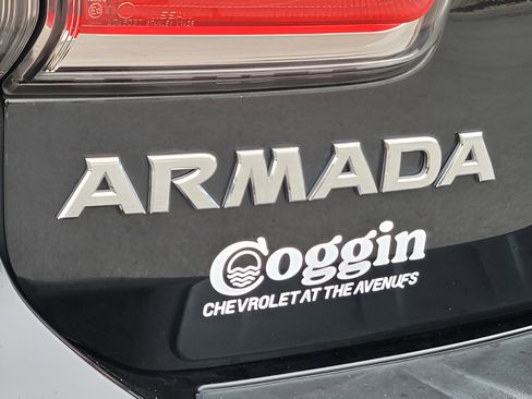 Used 2019 Nissan Armada Platinum w/ Captain's Chairs Package image 30