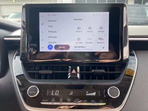 Used 2024 Toyota Corolla LE image 23