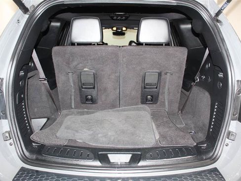 Used 2022 Dodge Durango R/T w/ Blacktop Package AWD/4WD image 39