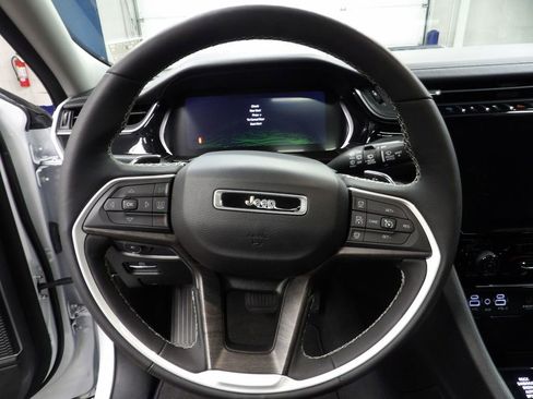 Used 2022 Jeep Grand Cherokee Limited 4xe AWD/4WD image 42