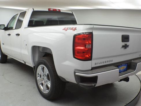 Used 2019 Chevrolet Silverado 1500 Custom w/ Texas Edition AWD/4WD image 8