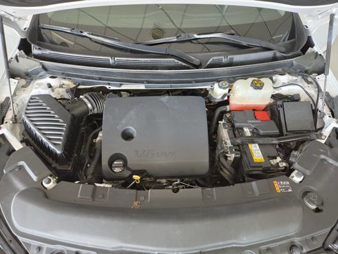 Used 2020 Buick Enclave Essence w/ Sound and Sites Package FWD image 39