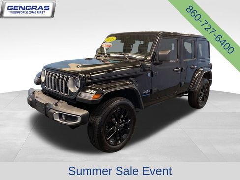 Certified 2025 Jeep Wrangler Unlimited Sahara w/ Safety Group AWD/4WD image 3