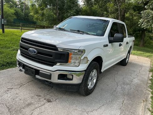 Used 2018 Ford F150 XL w/ Equipment Group 101A Mid AWD/4WD image 12