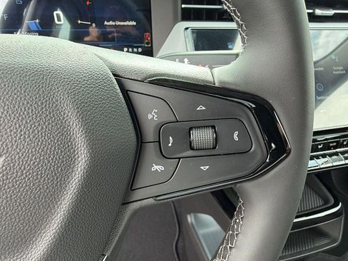 New 2027 Chevrolet Bolt RS w/ Technology Package FWD image 22