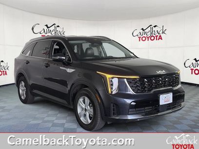 Used 2025 Kia Sorento S