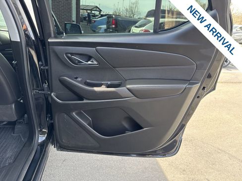 Used 2020 Chevrolet Traverse Premier image 13