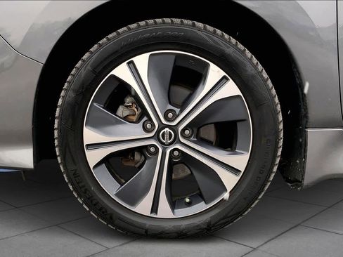 Used 2021 Nissan Leaf SL Plus image 10