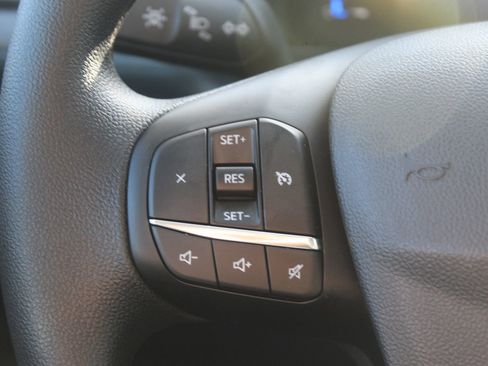 New 2025 Ford Maverick XL w/ Equipment Group 101A image 20