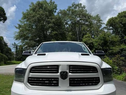 Used 2015 RAM 1500 Sport AWD/4WD image 9