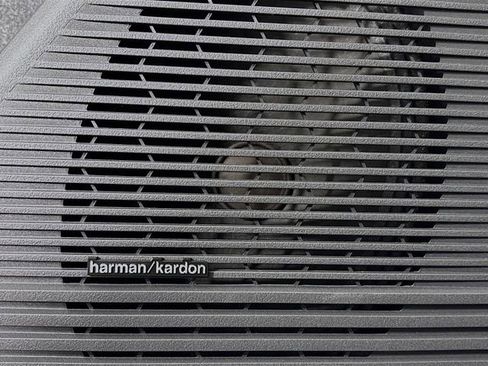 New 2026 Subaru Outback Limited image 18