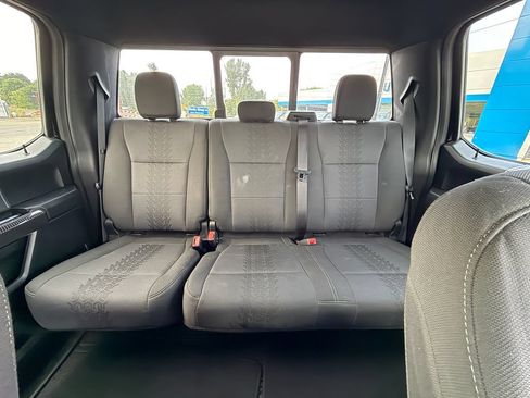 Used 2018 Ford F150 XLT w/ Equipment Group 302A Luxury AWD/4WD image 30