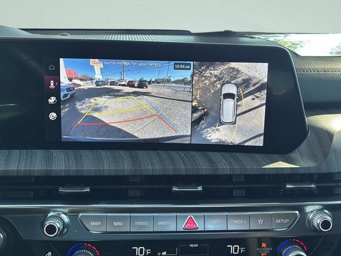 New 2025 Kia Telluride SX w/ SX Captain's Chair Package image 18